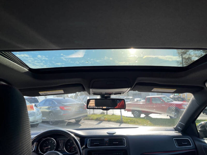 2015 Volkswagen Jetta GLI SE