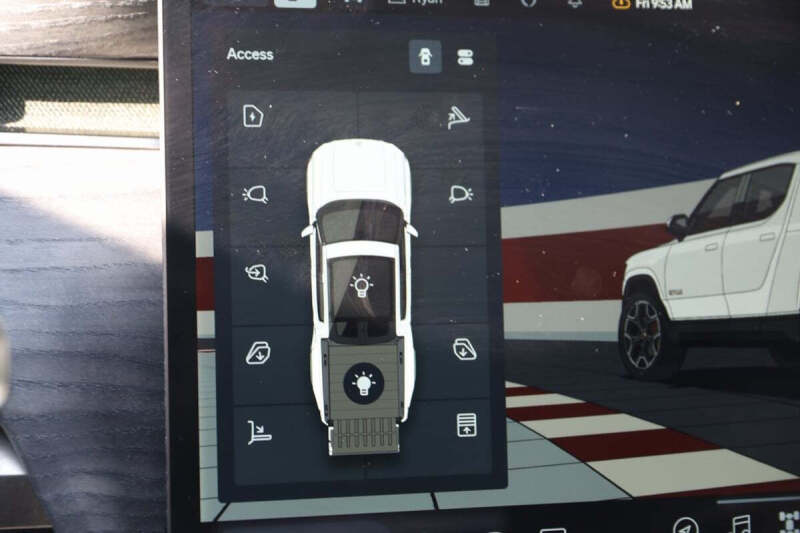 2022 Rivian R1T Adventure