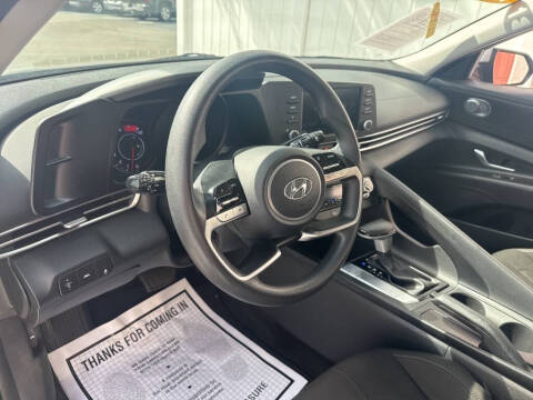 2022 Hyundai Elantra