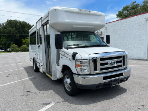 2015 Ford E-Series Chassis for sale at LUXURY AUTO MALL in Tampa FL