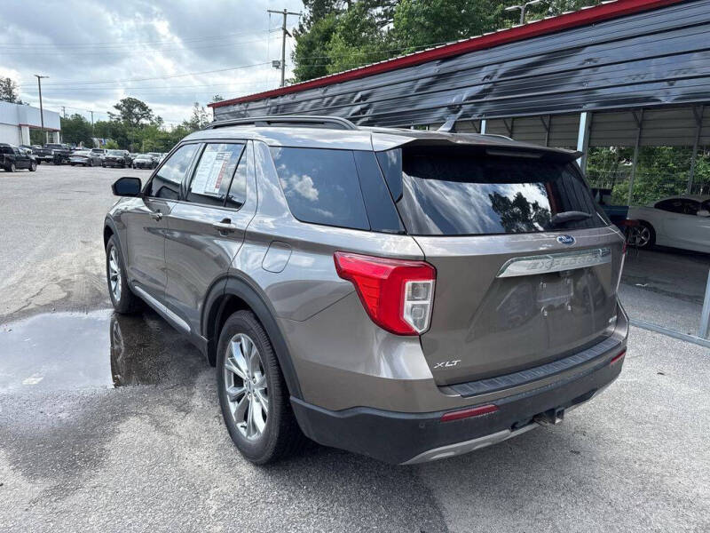 2021 Ford Explorer XLT