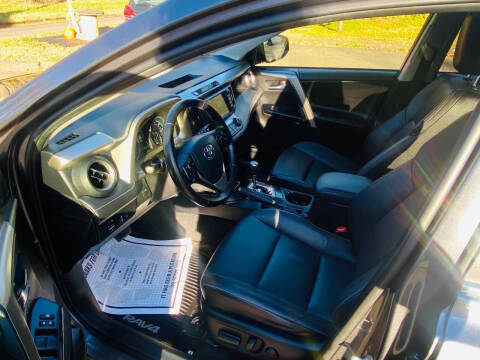 2018 Toyota RAV4 Hybrid Limited