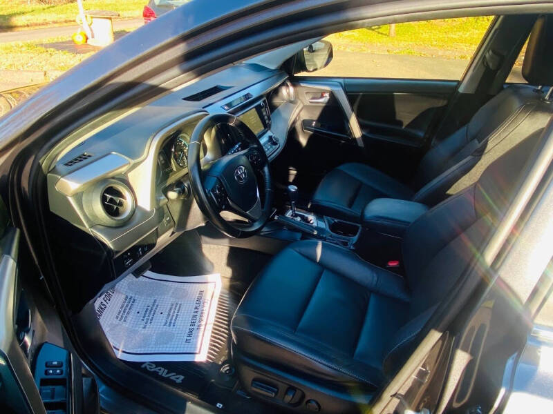 2018 Toyota RAV4 Hybrid Limited