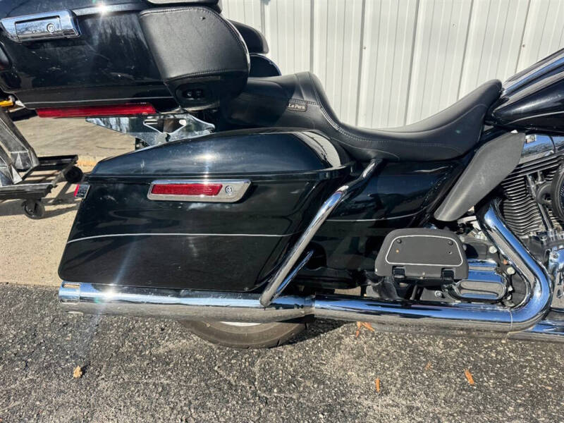 2015 Harley-Davidson FLHTK -