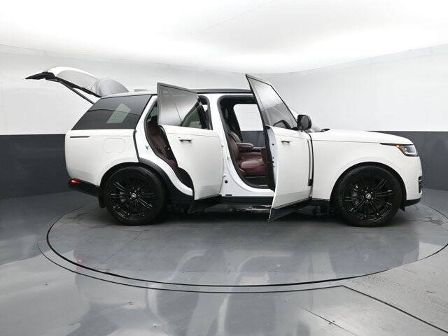 2023 Land Rover Range Rover P400 SE