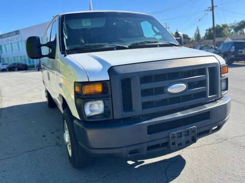 2014 Ford E-Series E-150
