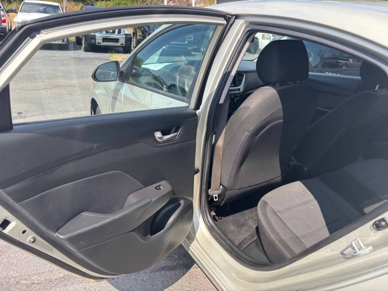 2018 Hyundai Accent SE