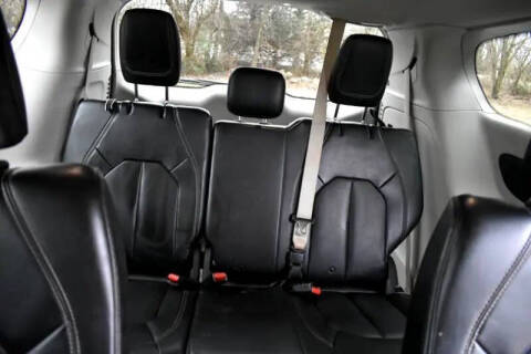 2020 Chrysler Voyager LXi