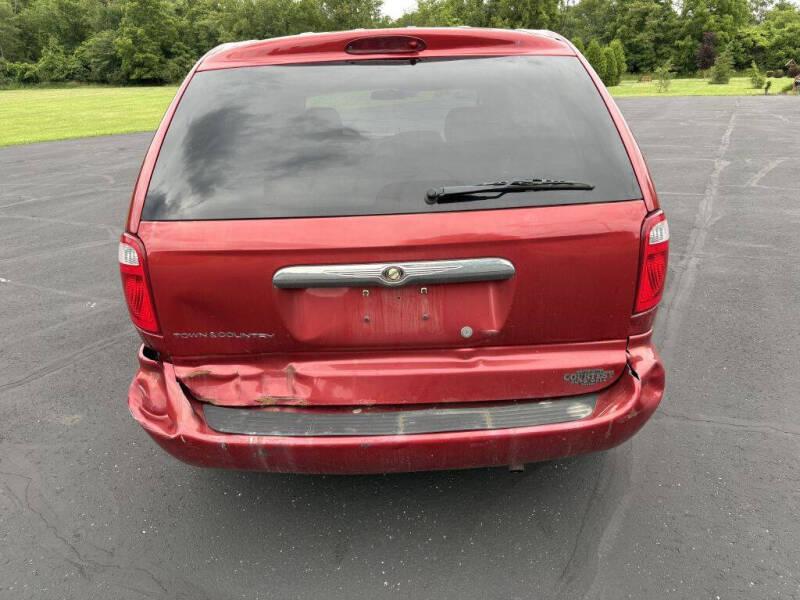 2006 Chrysler Town and Country