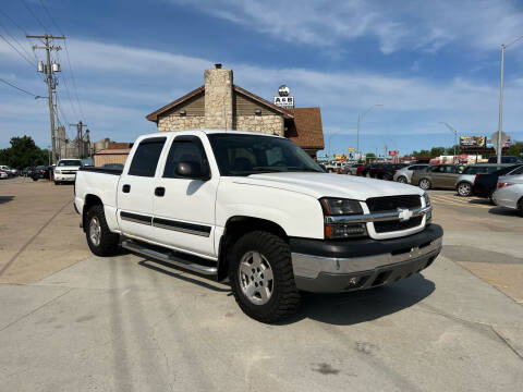 2004 Chevrolet Silverado 1500 for sale at A & B Auto Sales LLC in Lincoln NE