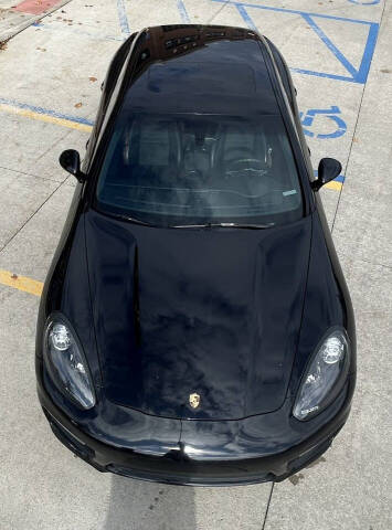 2016 Porsche Panamera GTS