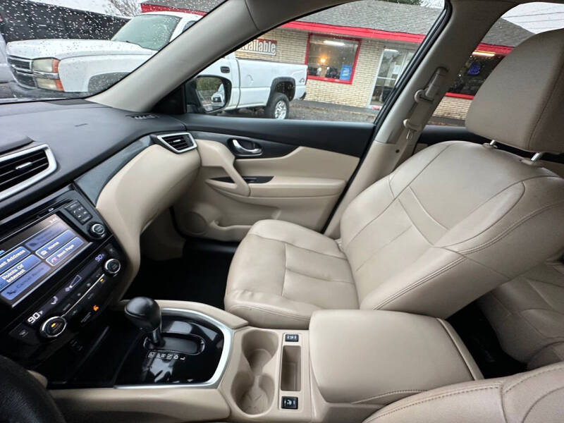 2016 Nissan Rogue SL