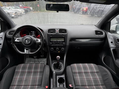 2011 Volkswagen GTI Autobahn