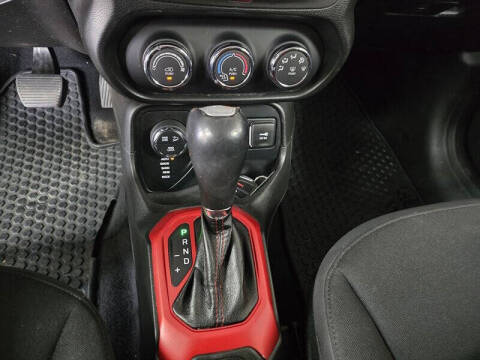 2016 Jeep Renegade Trailhawk