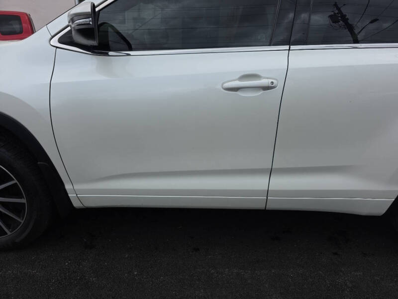2017 Toyota Highlander SE
