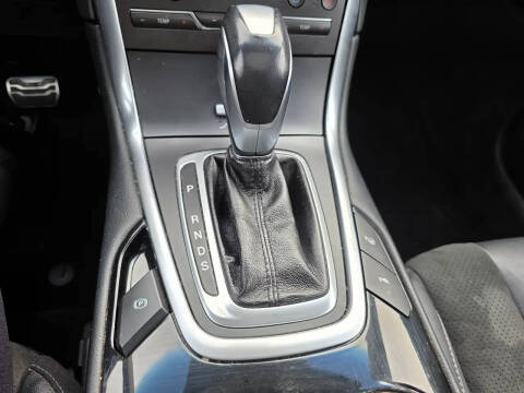 2017 Ford Edge Sport