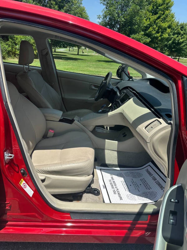 2010 Toyota Prius III