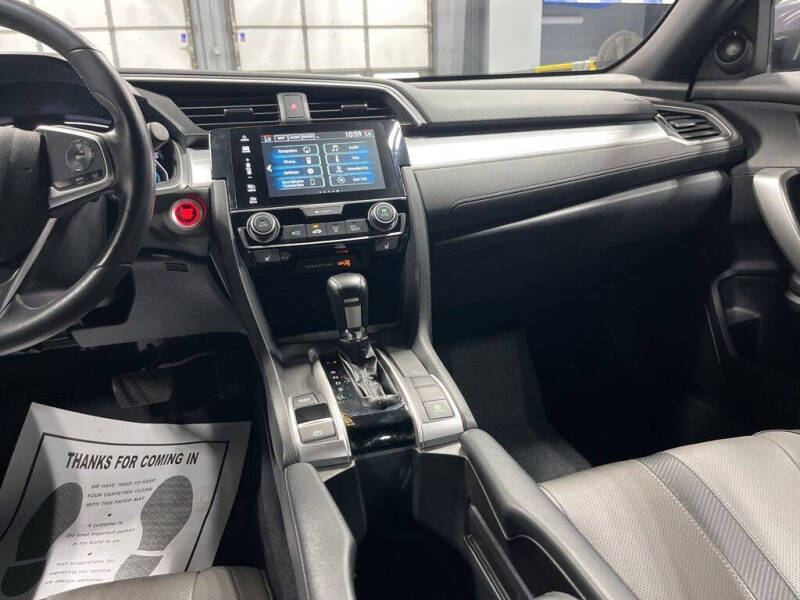 2017 Honda Civic Touring