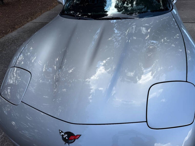 2004 Chevrolet Corvette