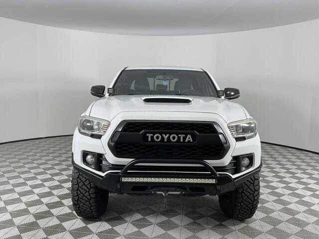 Used 2017 Toyota Tacoma TRD Sport with VIN 5TFCZ5AN7HX099557 for sale in Peoria, AZ
