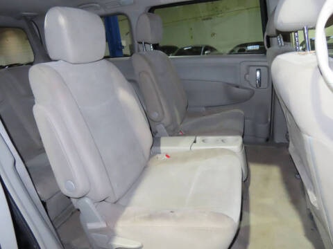 2016 Nissan Quest