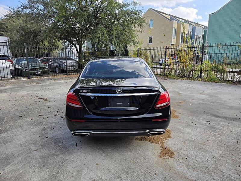 2017 Mercedes-Benz E-Class E 300