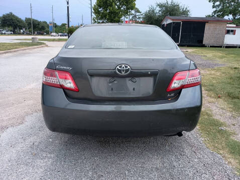 2010 Toyota Camry LE