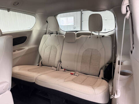 2018 Chrysler Pacifica Hybrid Touring Plus