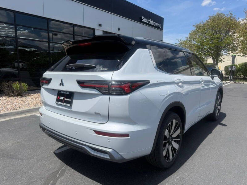 2026 Mitsubishi Outlander SEL