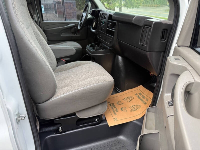 2014 Chevrolet Express 3500