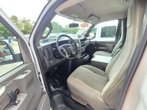 2019 Chevrolet Express 2500