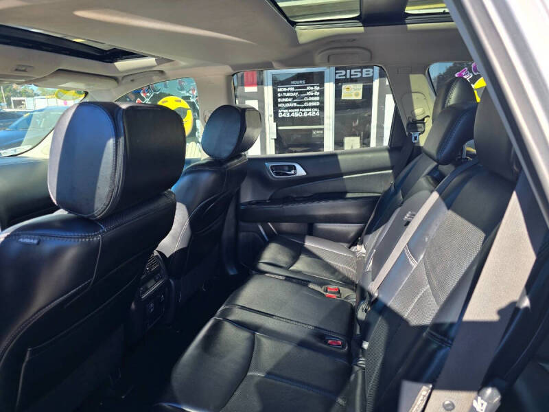 2018 Nissan Pathfinder Platinum