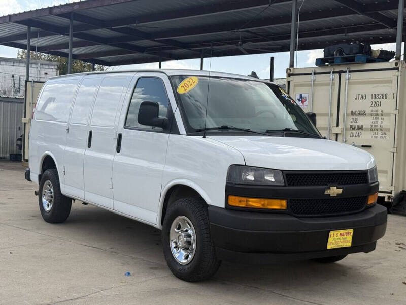 2022 Chevrolet Express 2500