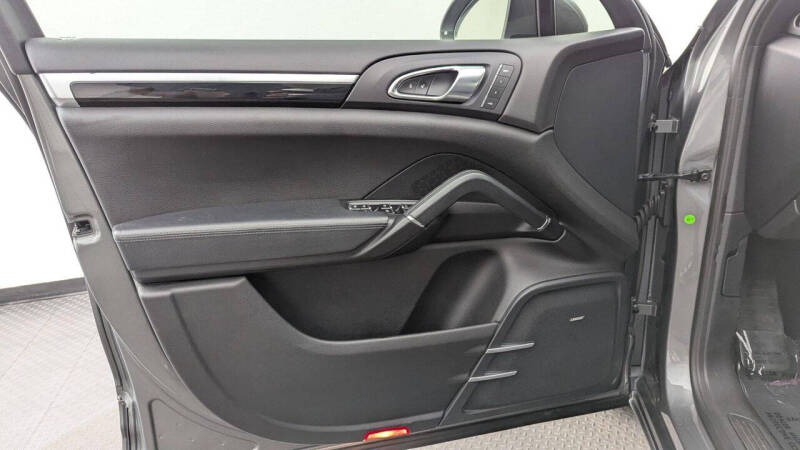2016 Porsche Cayenne