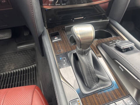 2021 Lexus LX 570 Three-Row