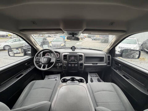 2018 RAM 1500 Express