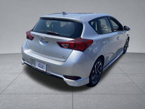 2016 Scion iM