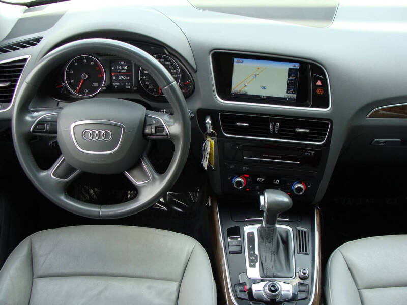 2017 Audi Q5 2.0T quattro Premium