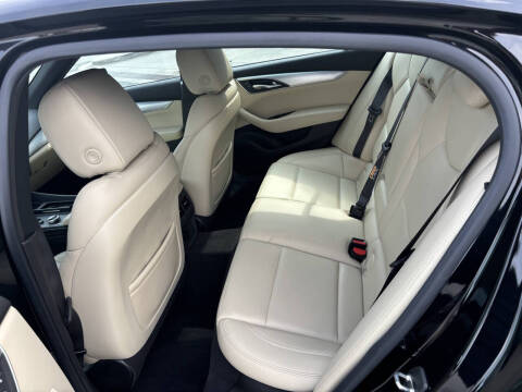 2022 Cadillac CT5 Luxury