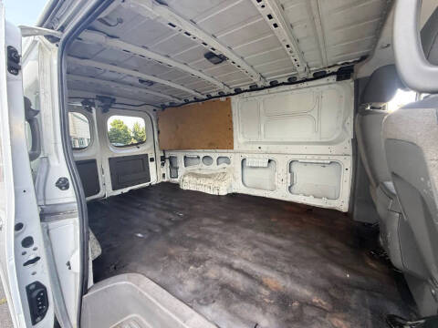 2012 Nissan NV