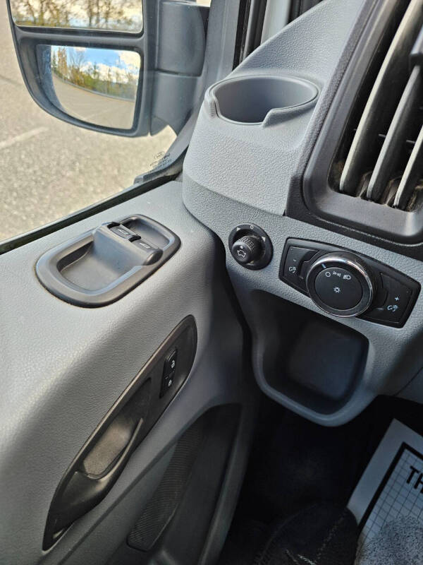 2017 Ford Transit 250