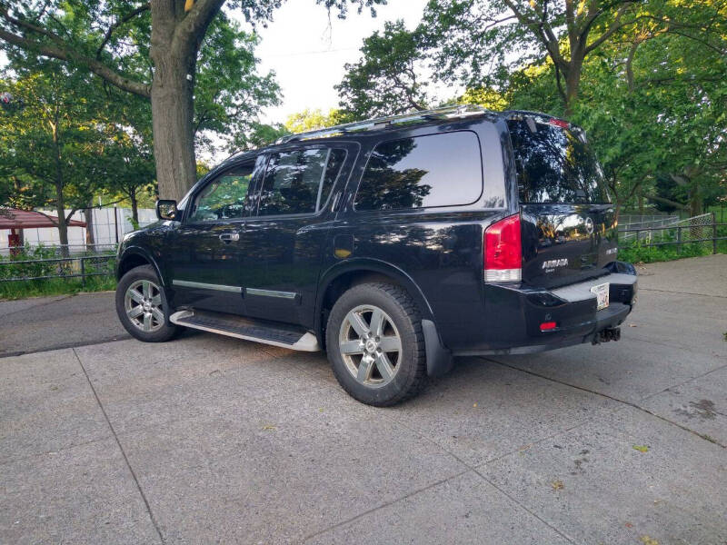 2011 Nissan Armada Platinum