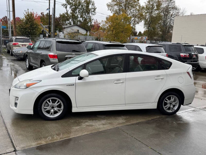 2010 Toyota Prius I photo 3