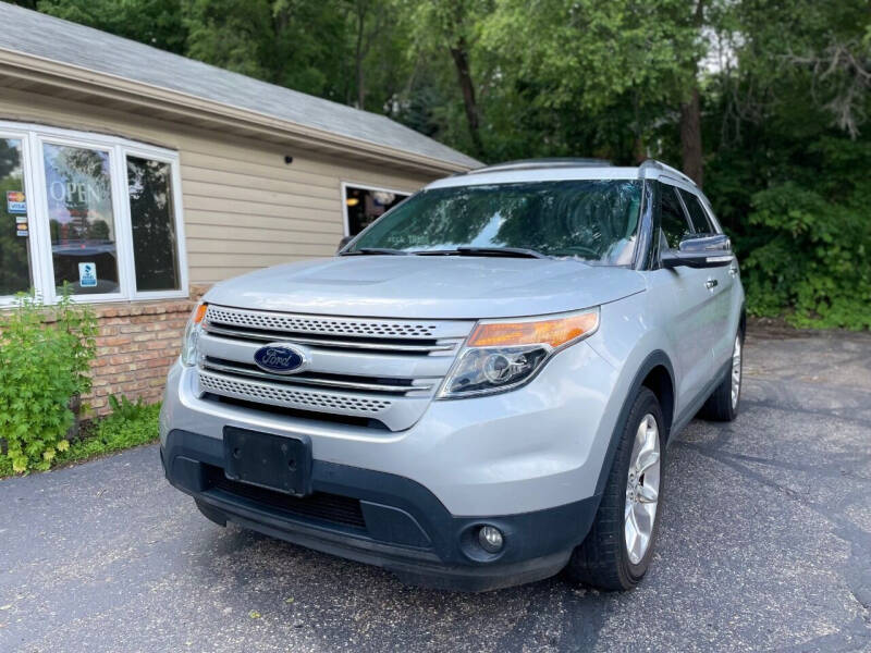 2015 Ford Explorer XLT's photo