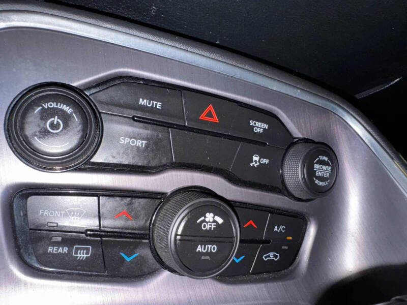 2017 Dodge Challenger