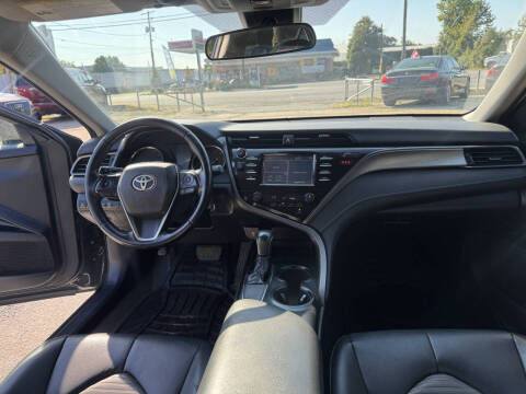 2019 Toyota Camry SE