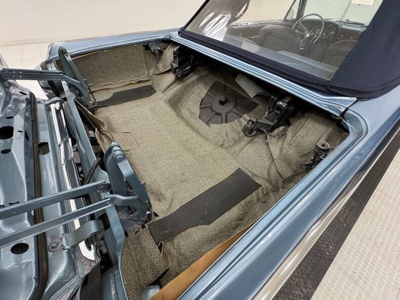 1962 Ford Thunderbird