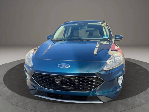 2020 Ford Escape Titanium