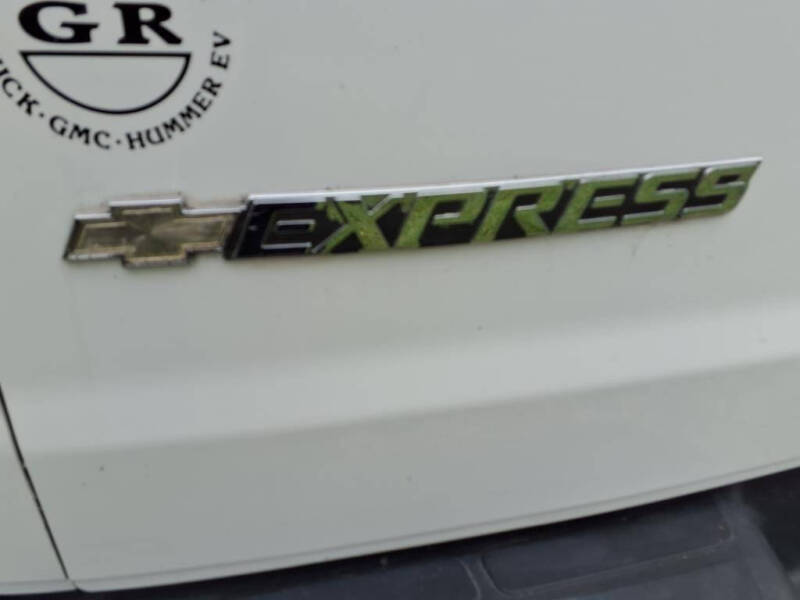 2019 Chevrolet Express 2500