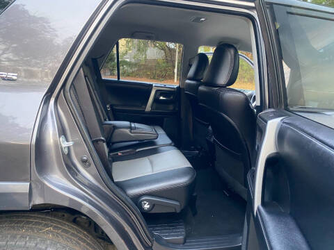 2017 Toyota 4Runner SR5